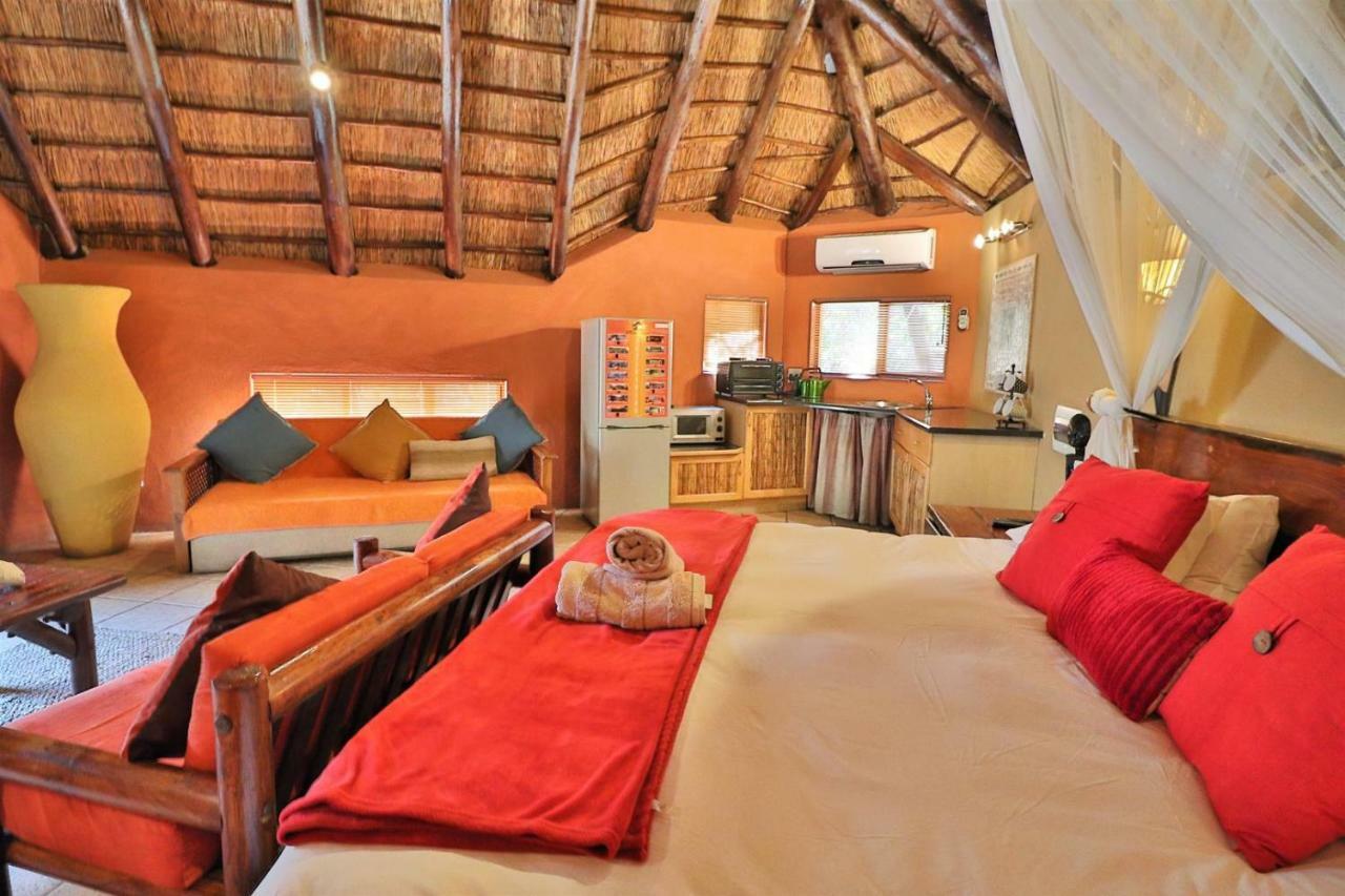 Manzini Chalets Марлот Парк Екстериор снимка